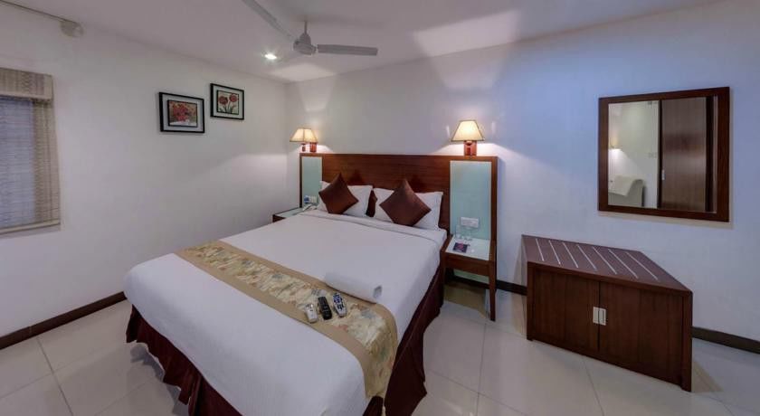 Falcons Nest Imperia Suites Haiderabad Buitenkant foto